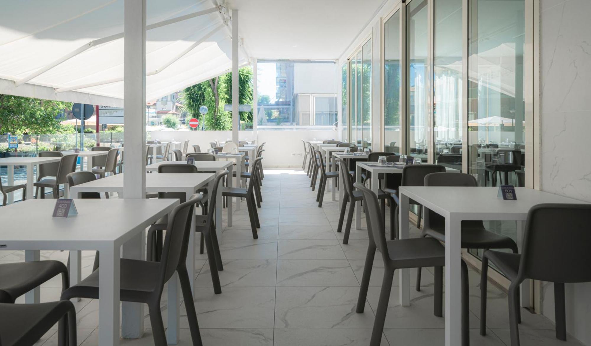 Hotel Ninfea Cattolica Exterior foto